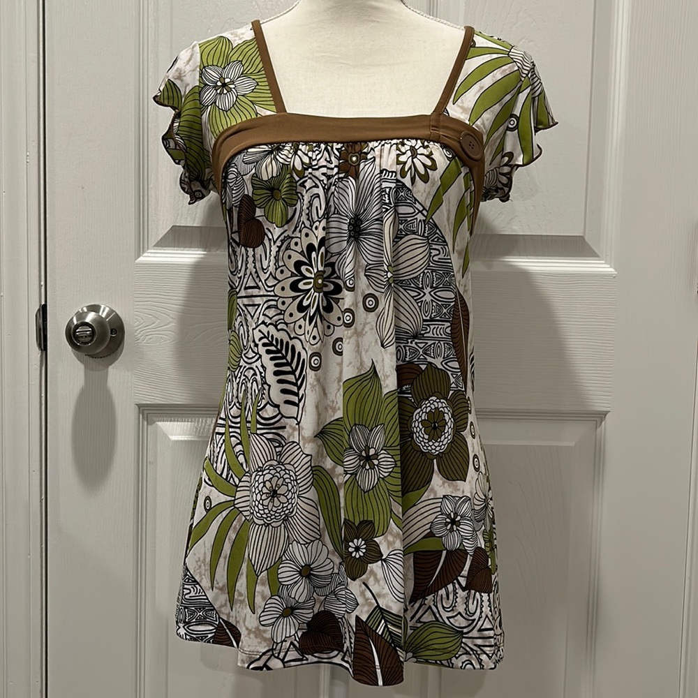 New Directions size small top